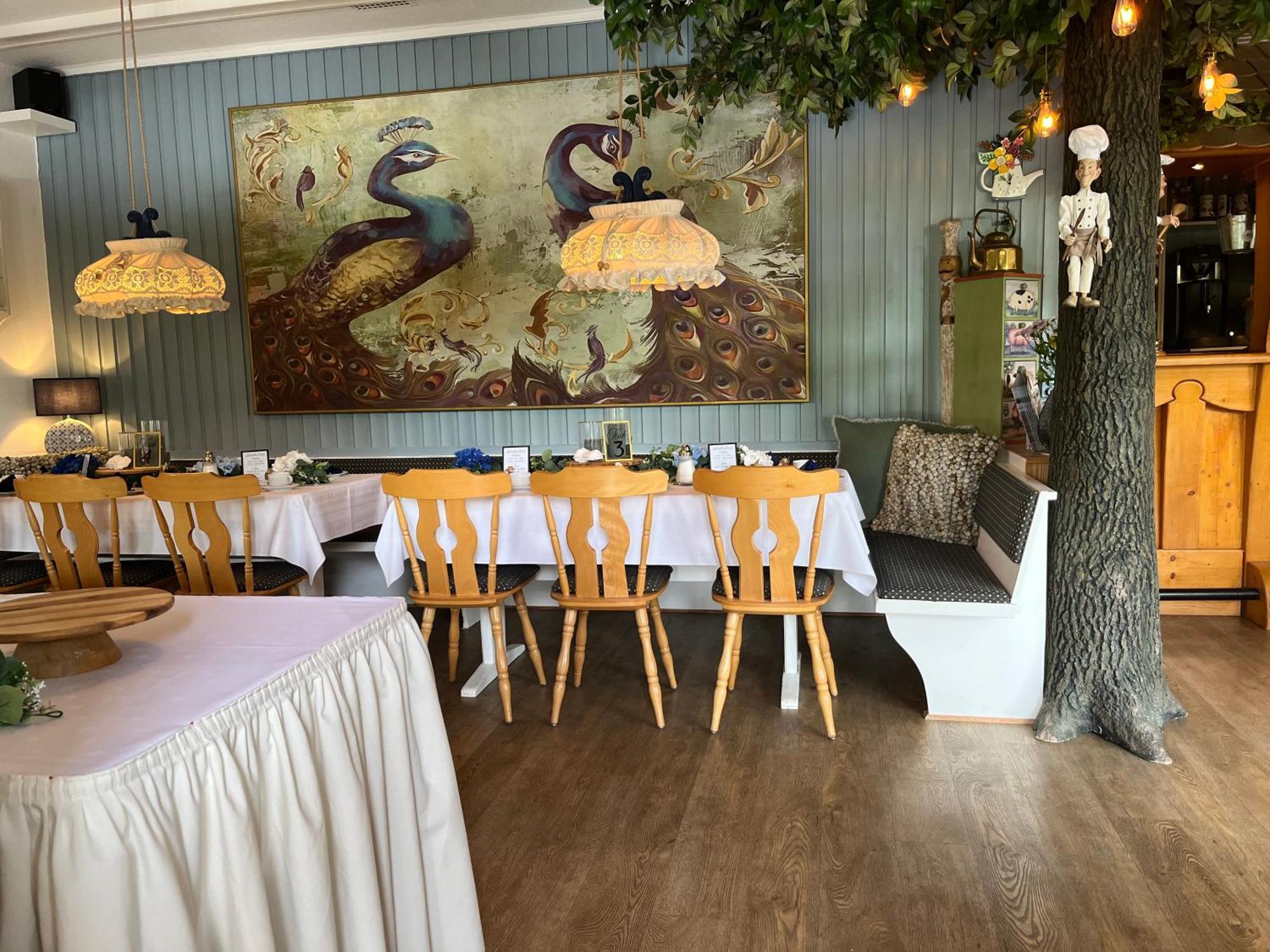Hotel-Restaurant Berghof Johannesberg Exteriör bild